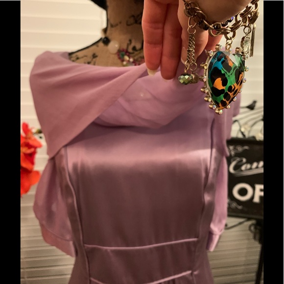 WALTER Silk Classy Modern Chic Dress. - Picture 6 of 15